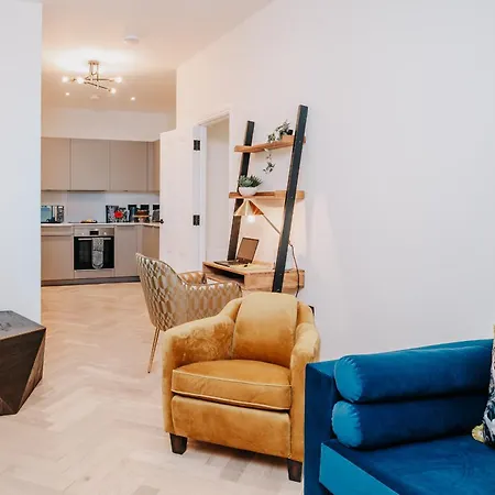 Apartment Stunning Grade Ii Pad Wifi Families Contractors *