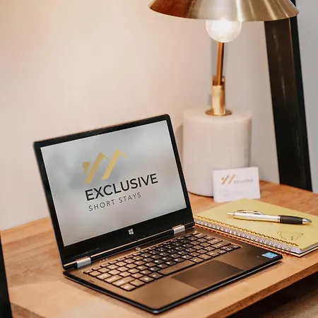 Stunning Grade Ii Pad Wifi Families Contractors Apartment Birmingham